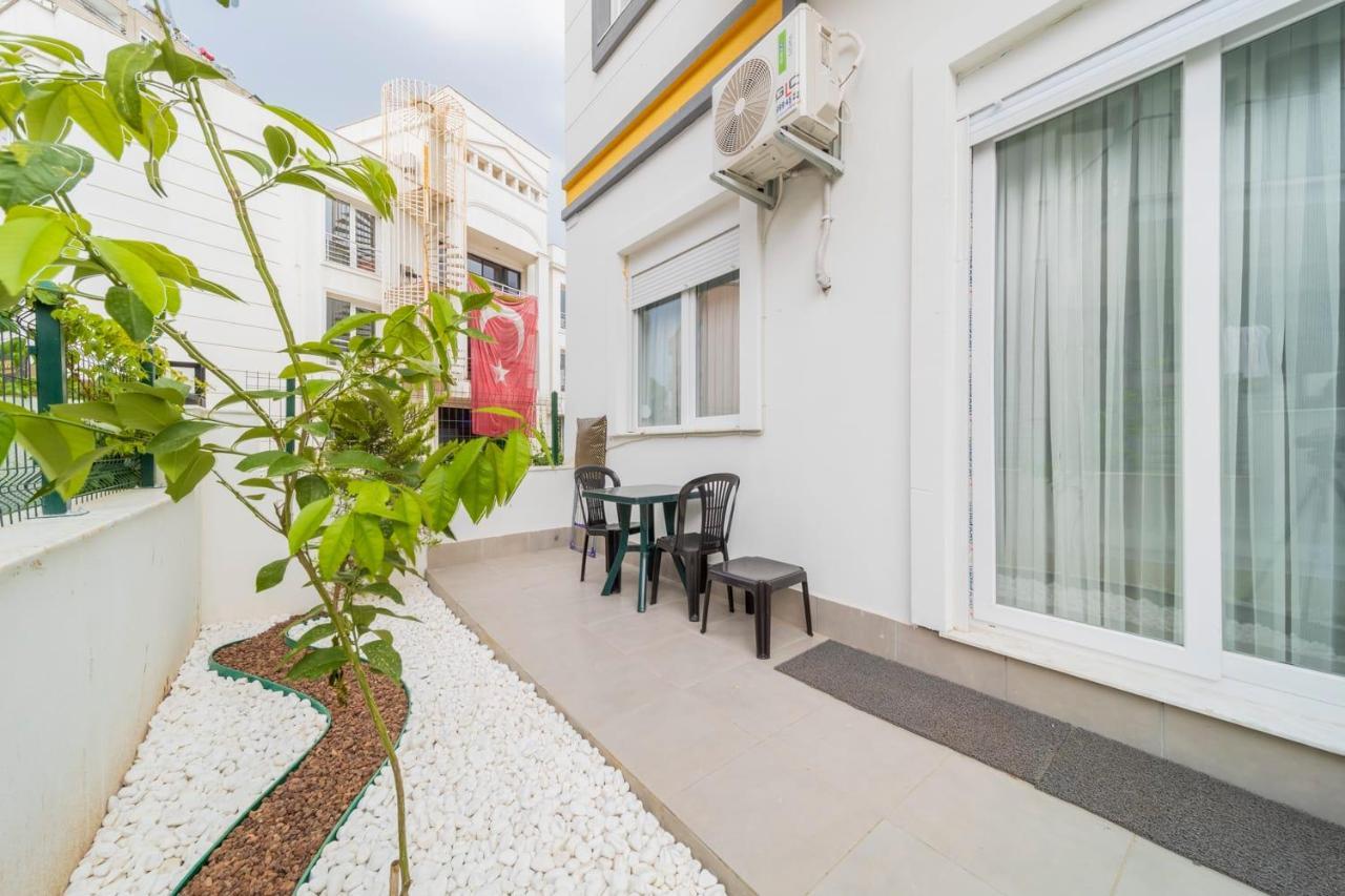 Charming And Central Flat Near Beach In Muratpasa Apartment Antalya Luaran gambar